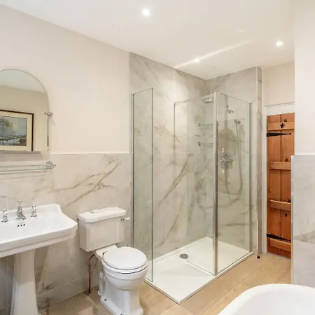 3 Bed In Oc-lr123 Casa de Férias